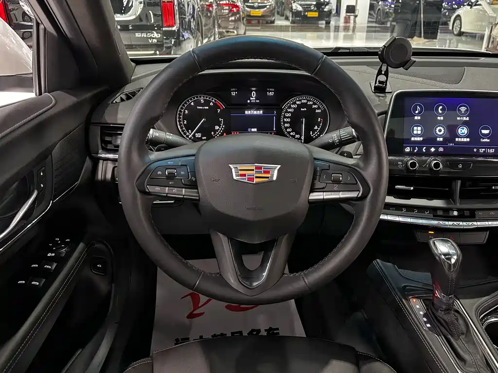 Cadillac CT4 25 T Style