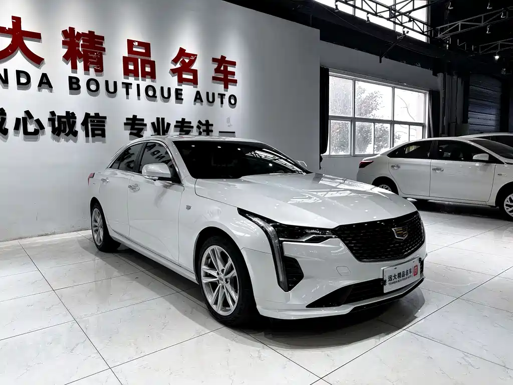 Cadillac CT4 25 T Style