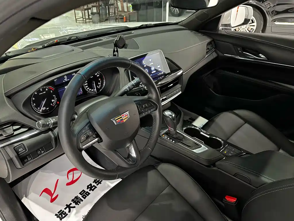 Cadillac CT4 25 T Style