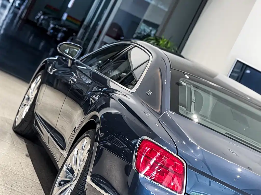 Flying Spur 6.0 T W12 Standard