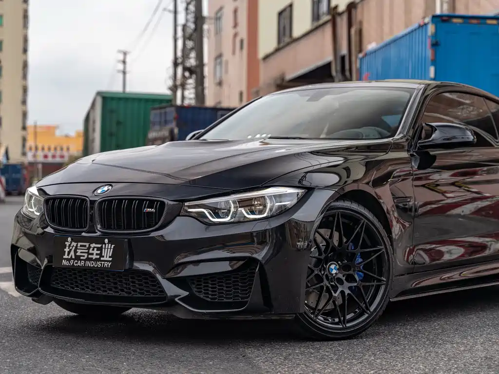 BMW M4 M4 2-door Coupe