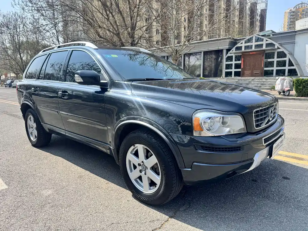 Volvo XC90 2.5 T Nordic Luxury