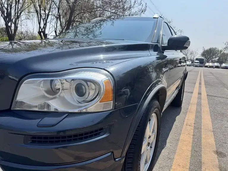 Volvo XC90 2.5 T Nordic Luxury