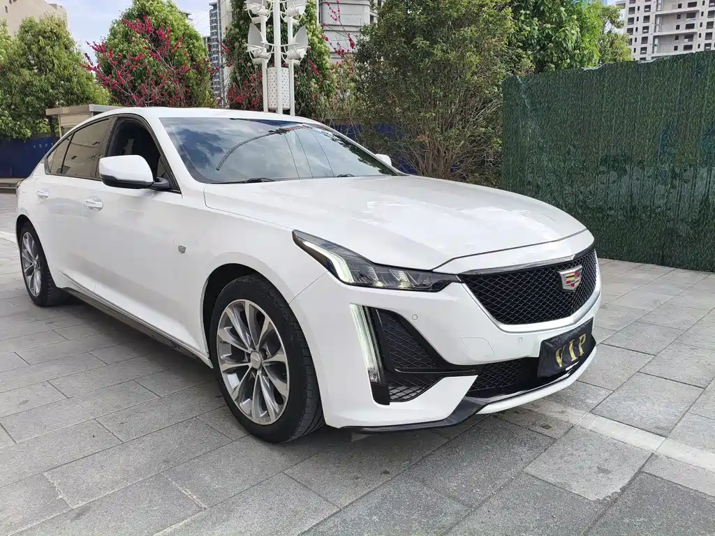 Cadillac CT5 Facelift 28 T Leading Sport