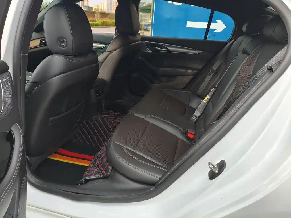 Cadillac CT5 Facelift 28 T Leading Sport