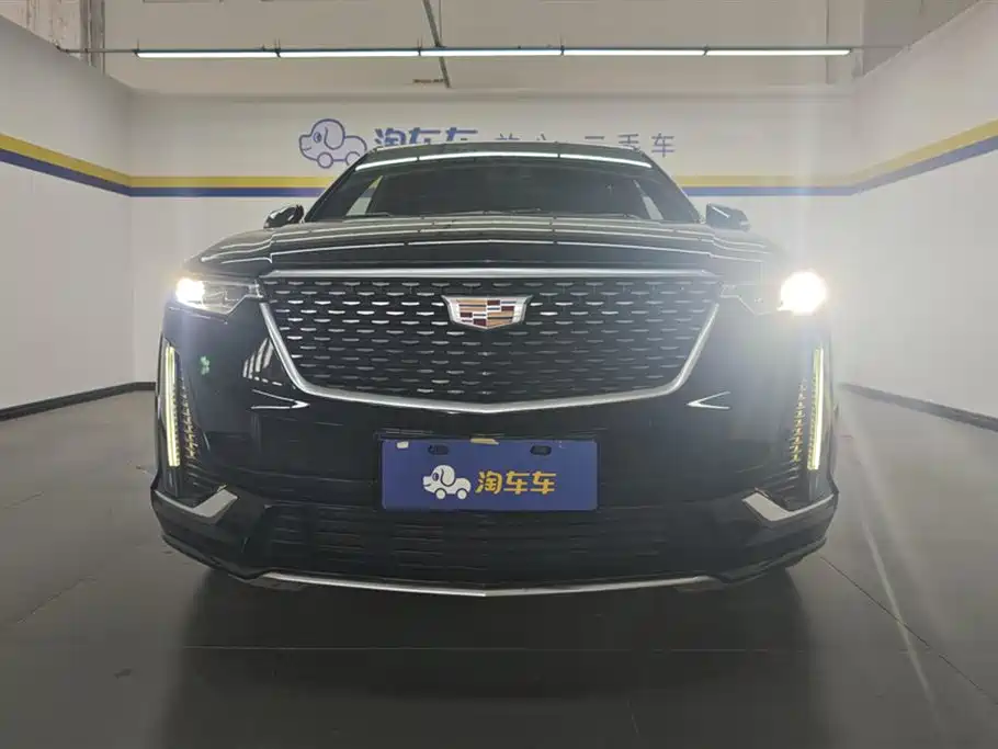 Cadillac XT6 28 T 6-seat Luxury