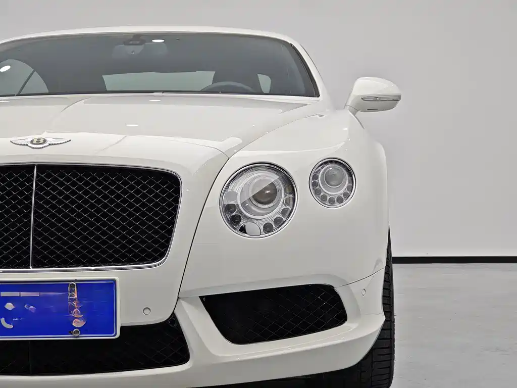 Continental GT 4.0 T GT V8