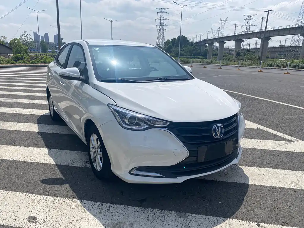 Yuexiang 1.5 L DCT Luxury CN-VI