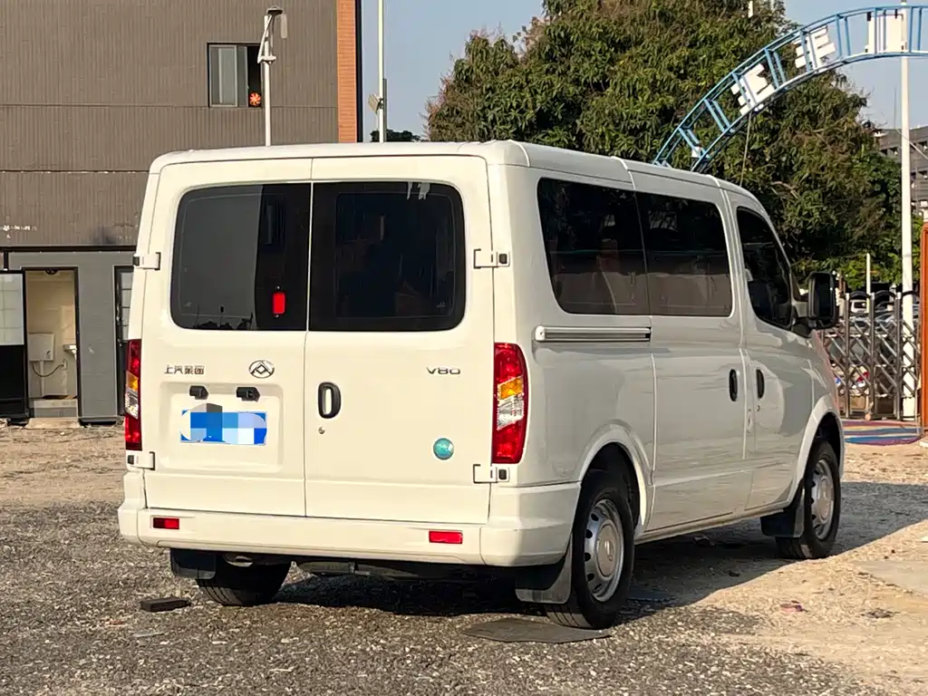 Xintu V80 新途V80 2024款 傲运通超值版 6 AMT 短轴超低顶127 Ps 7/8/9座