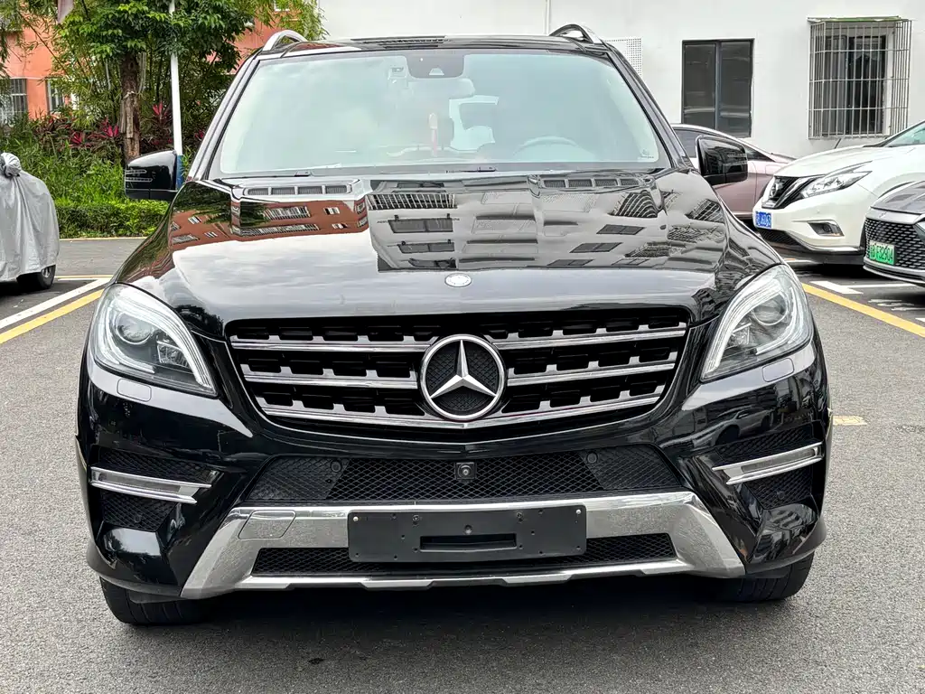 Mercedes-Benz M-Class ML 350 Luxury