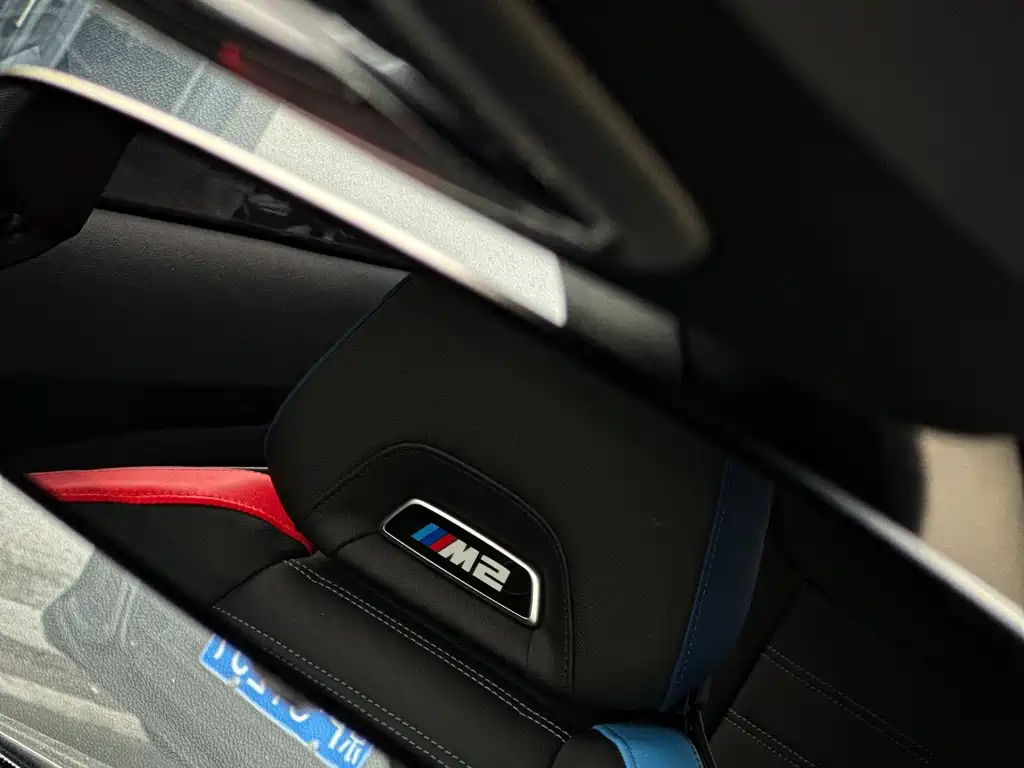 BMW M2