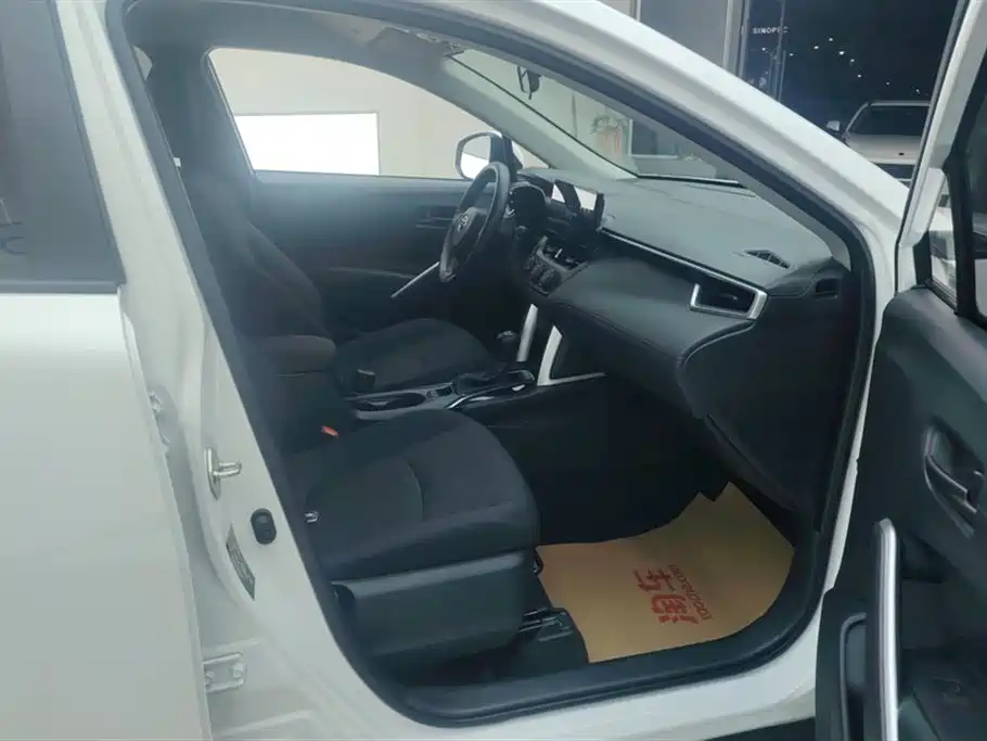 Corolla Cross 2.0 L Pioneer