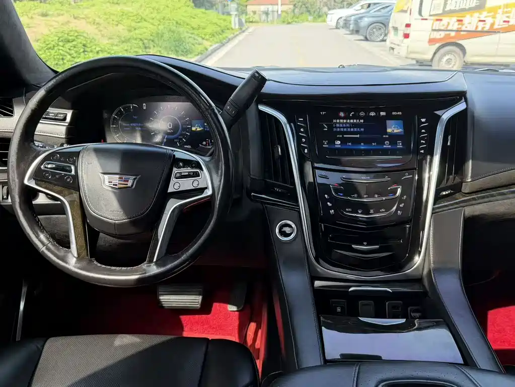Escalade 6.2 L ESV Platinum Extended