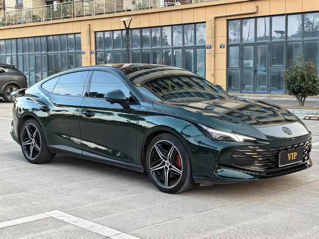 MG7 2.0 T Trophy+ Super Smart Drive