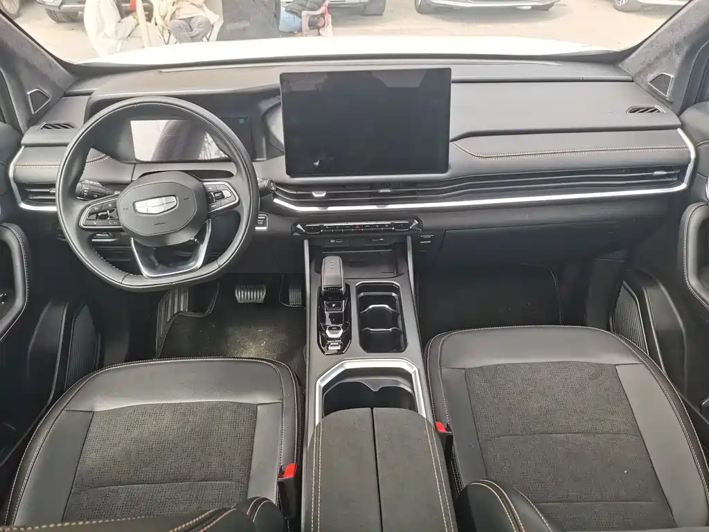 Haoyue L 2.0 T DCT Premium