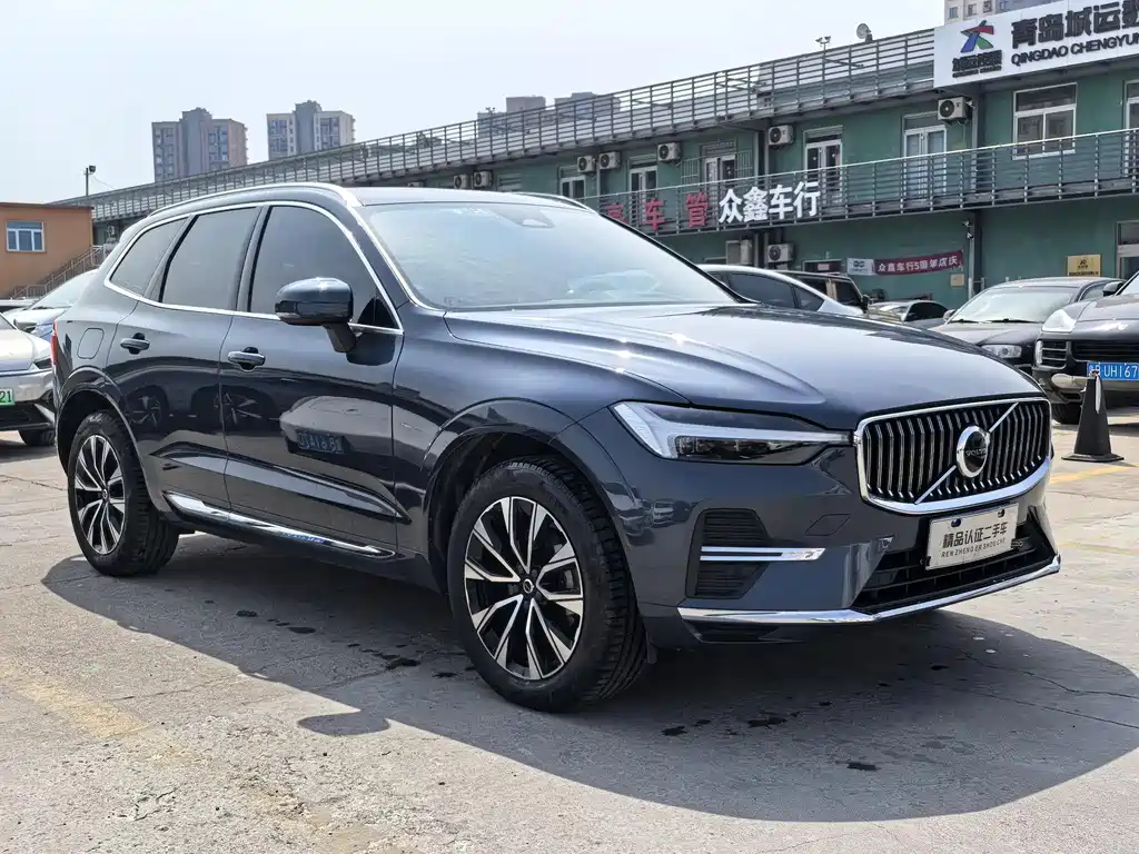 Volvo XC60 B5 4 WD Smart Vision Luxury