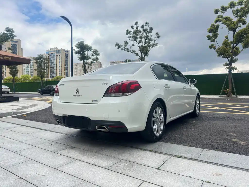 Peugeot 508 1.6 THP Auto Supreme Premium