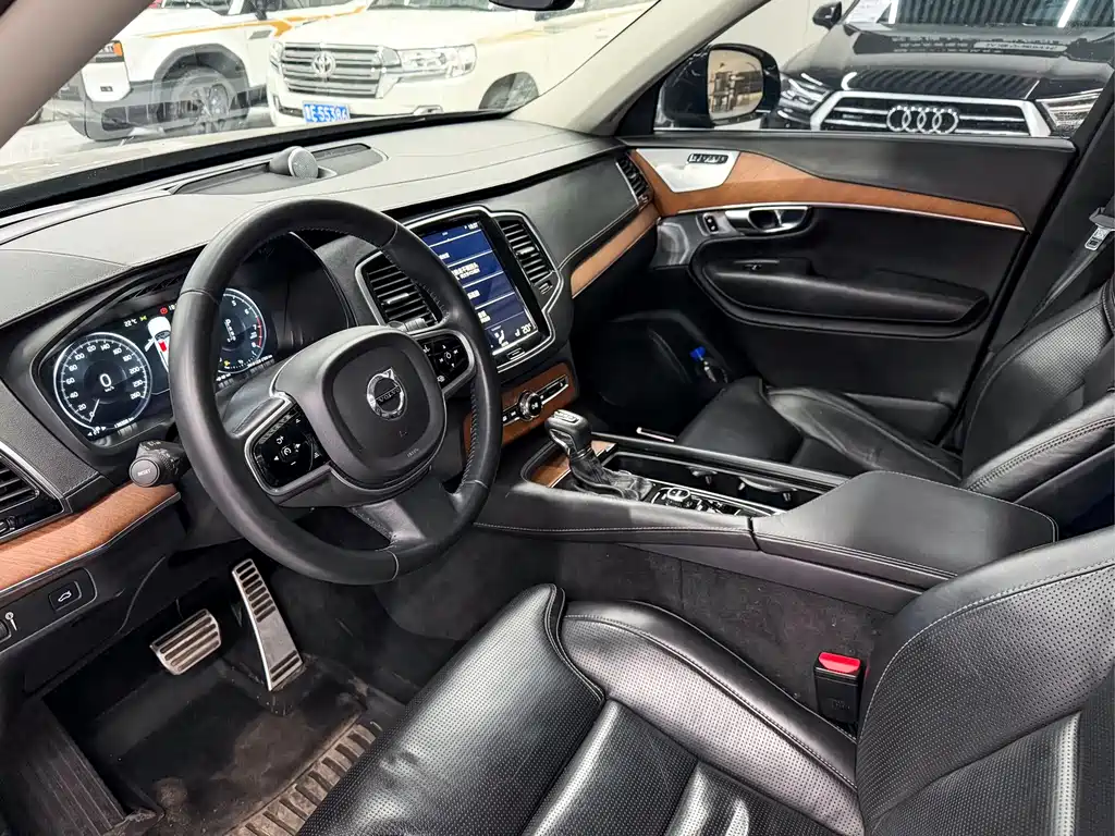 Volvo XC90 T6 Smart Supreme 7-seat
