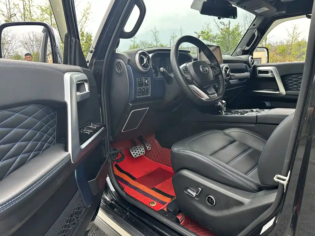 BAIC BJ40 PLUS 2.3 T Auto 4 WD Premium CN-VI