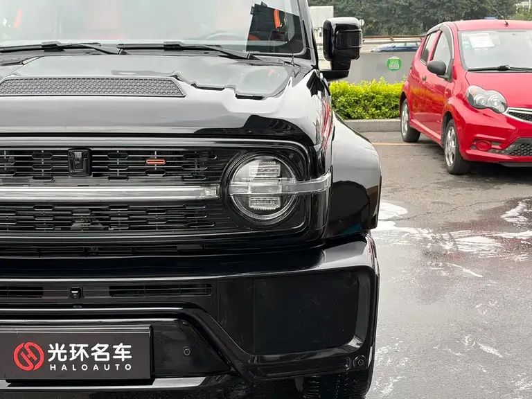 Chaojing Tank 300 Co-Creation 2.0 T Cyber Knight