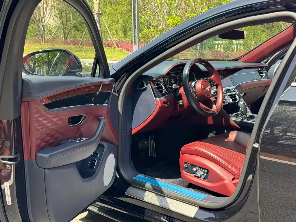 Flying Spur 4.0 T V8 Standard