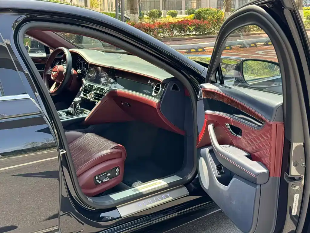 Flying Spur 4.0 T V8 Standard