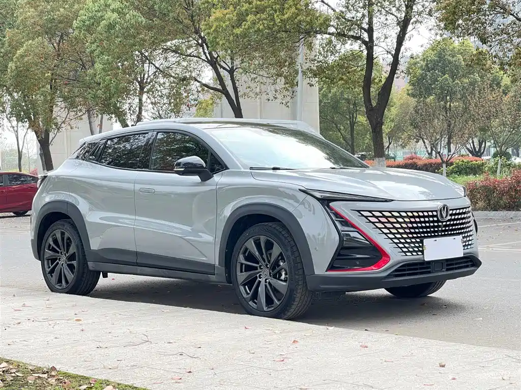 Changan UNI-T 1.5 T Flagship