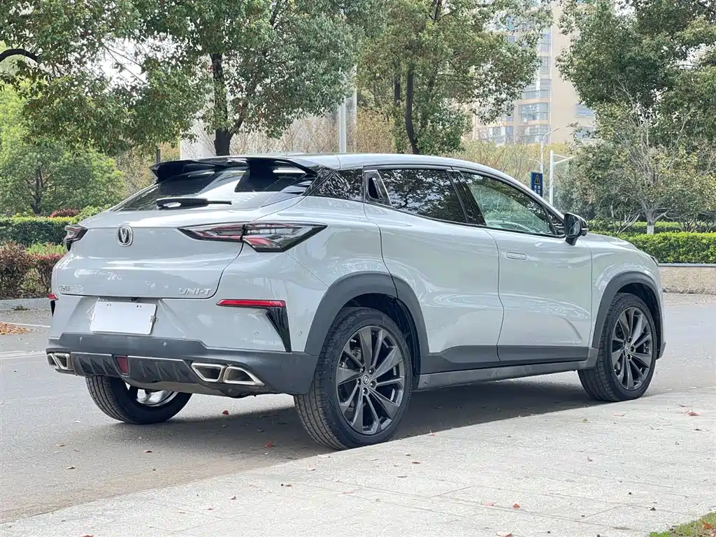 Changan UNI-T 1.5 T Flagship
