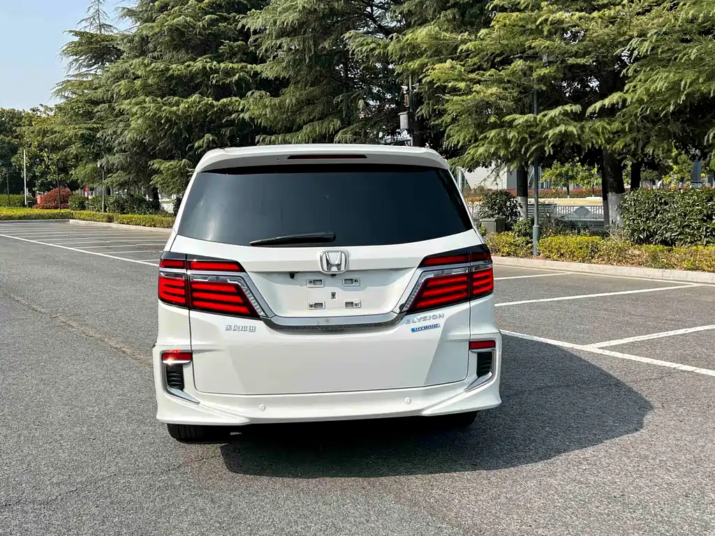 Elysion 2.0 L Hybrid Luxury