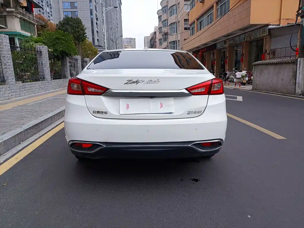 Zotye Z500 众泰Z500 2016款 1.5 T 手动尊贵型