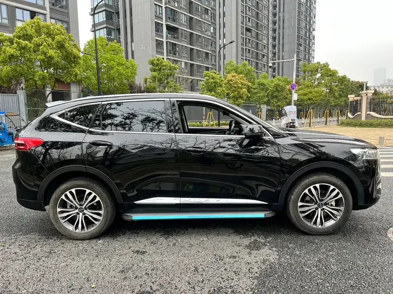 Haval F7 2.0 T 2 WD i Motion