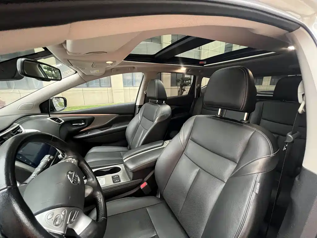 Murano 2.5 L XL 2 WD Connected Luxury