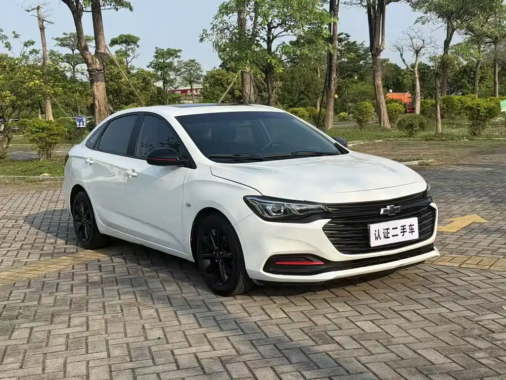 Monza Mild Hybrid Redline 320 T DCT Brisk