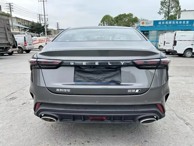 Geely Binrui Binrui COOL 1.5 T DCT Dragon