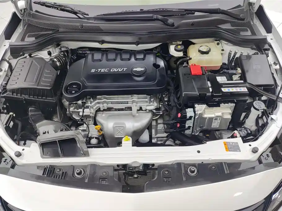 Monza 1.5 L DCT Joy