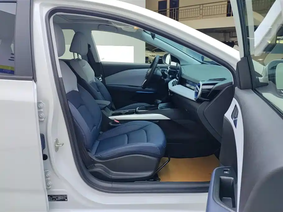 Monza 1.5 L DCT Joy