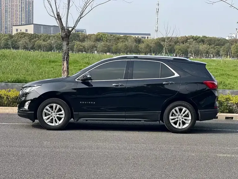 Chevrolet Equinox 535 T Auto Control World CN-VI