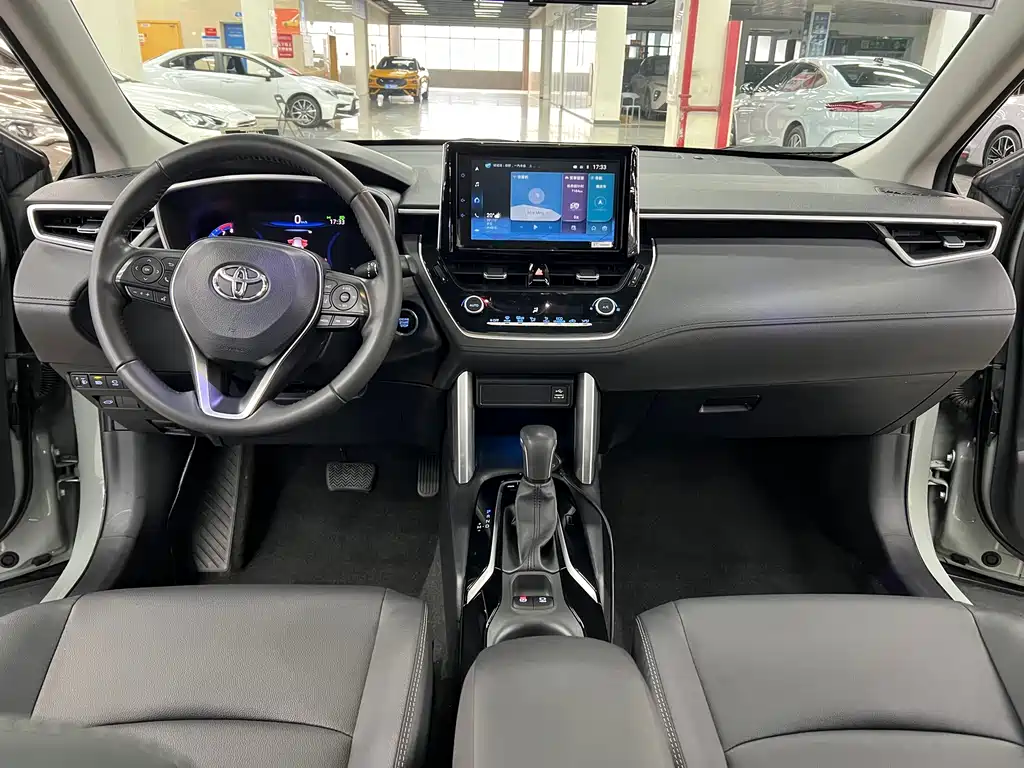 Corolla Cross 2.0 L Flagship