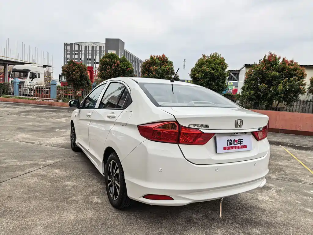 City 1.5 L CVT Comfort