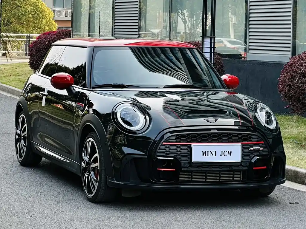 MINI JCW 2.0 T JOHN COOPER WORKS ALL-IN