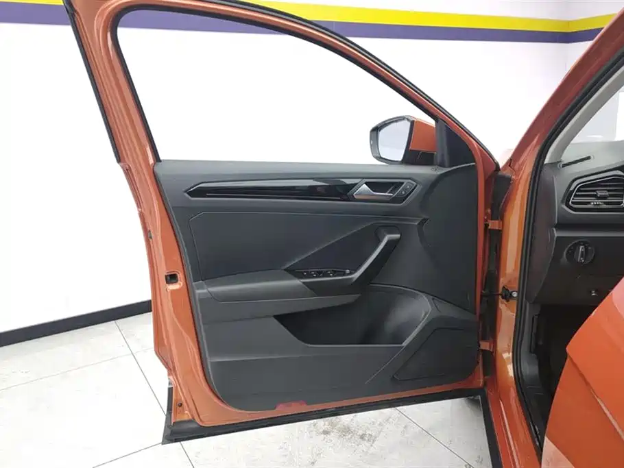 T-ROC 280 TSI DSG 2 WD Comfort CN-V