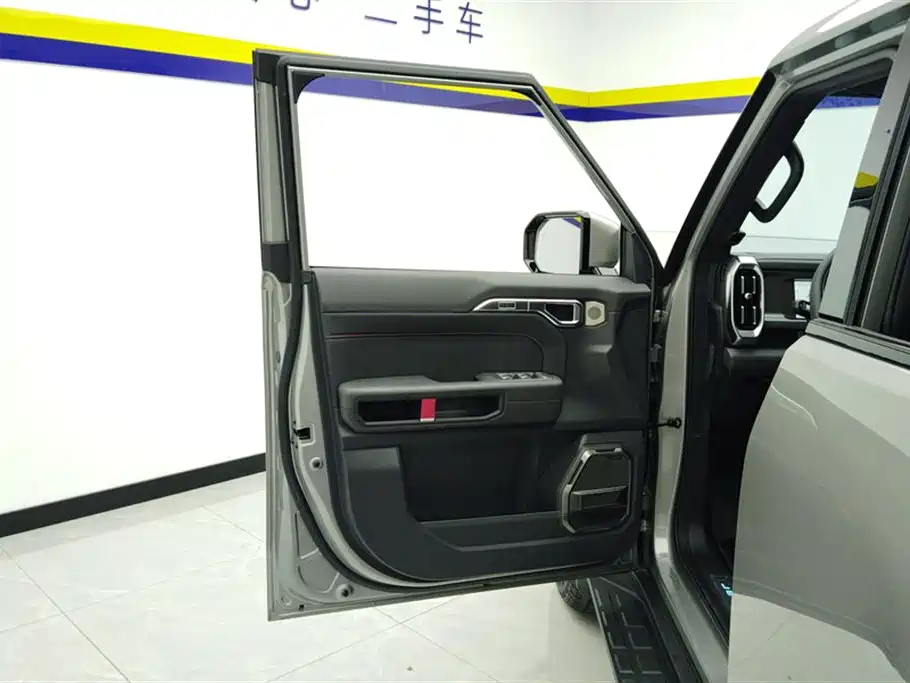 Jetour Traveller 2.0 T 4 WD Cross PRO+