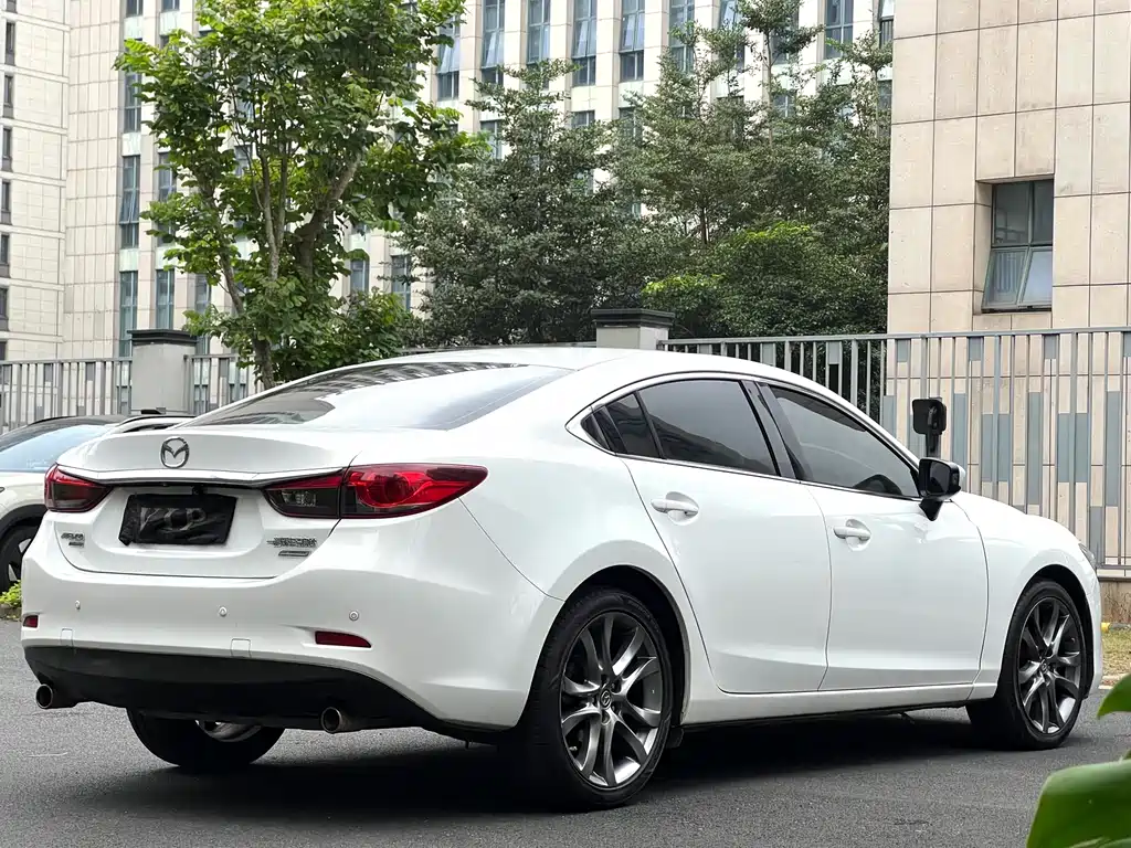 Atenza 2.5 L Blue Sky Sport