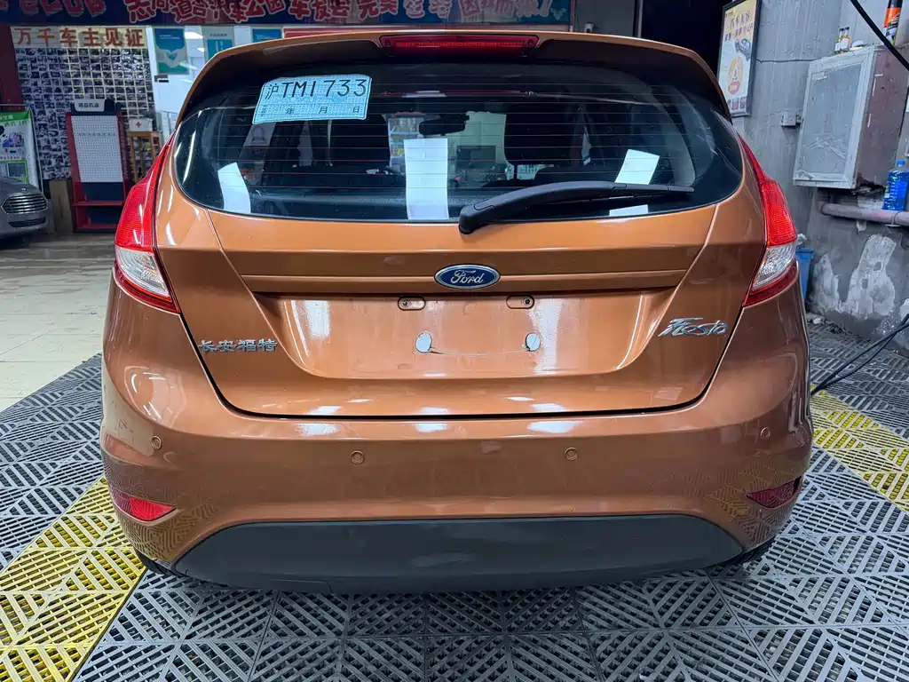Fiesta Hatchback 1.5 L Auto Fashion