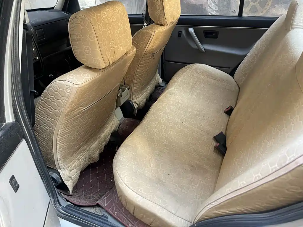 Jetta 1.6 L Partner