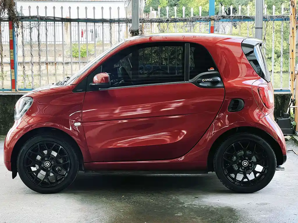 smart fortwo 1.0 L 52 kW 20 Anniversary Special Edition CN-V