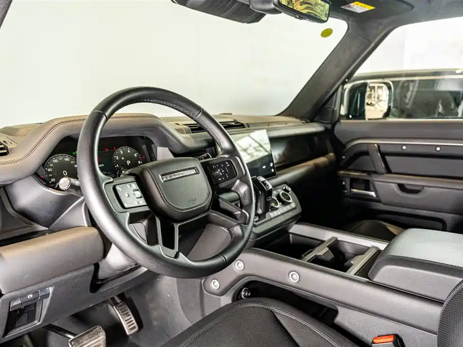 Land Rover Defender 110 3.0 T P400 X