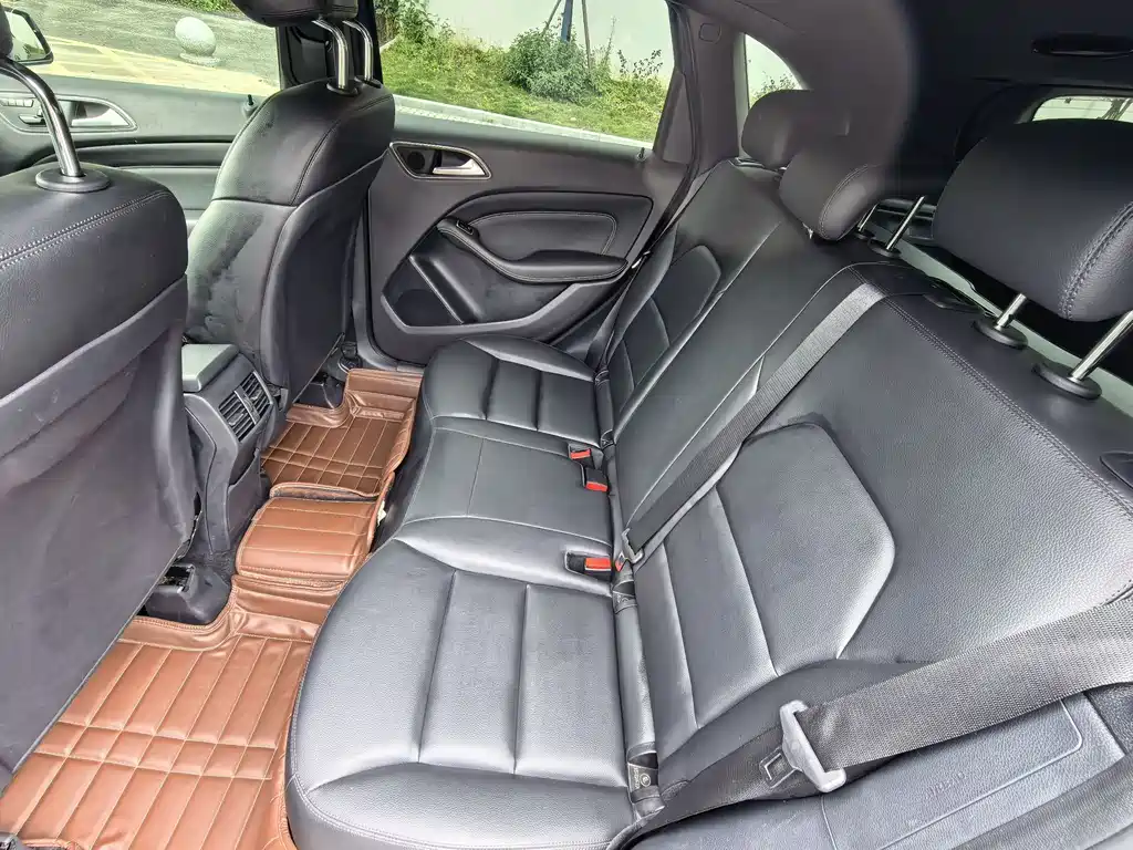 Mercedes-Benz B-Class B 200