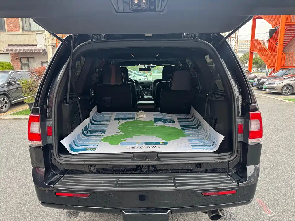 Navigator 3.5 T AWD