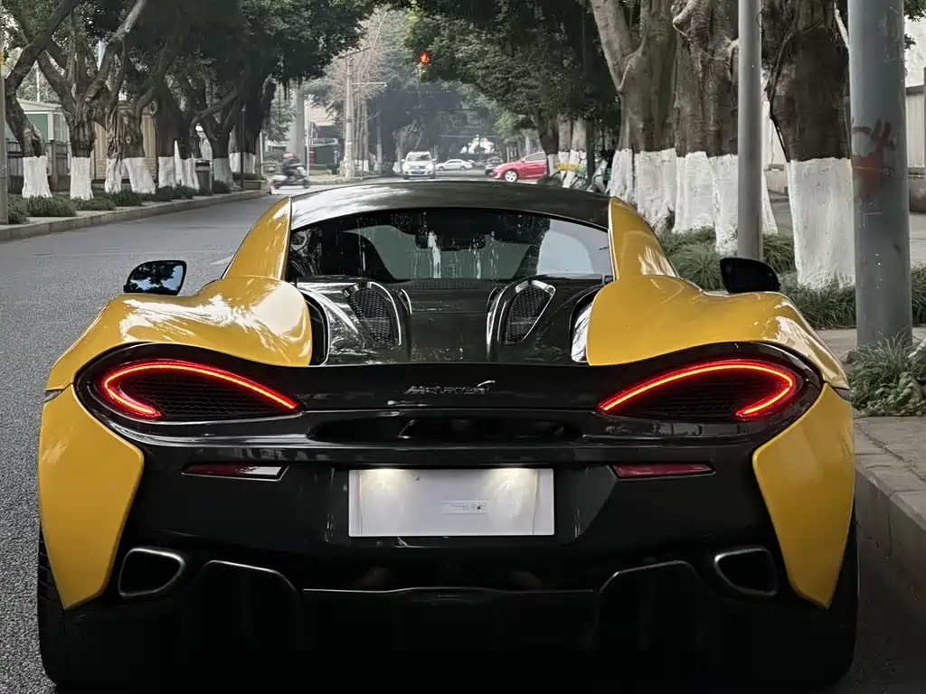 McLaren 570 570 S 3.8 T Coupe